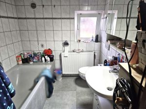 Wannenbad EG